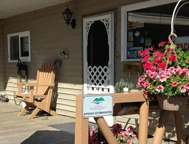 Wanakena Motel hotel detail image 2