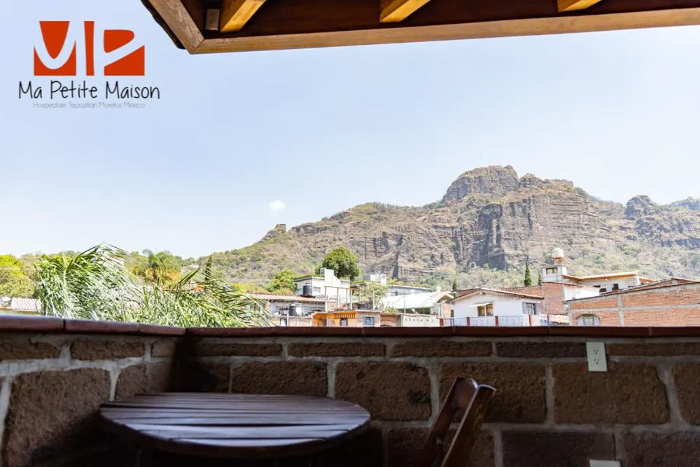 Ma Petite Maison hotel hero