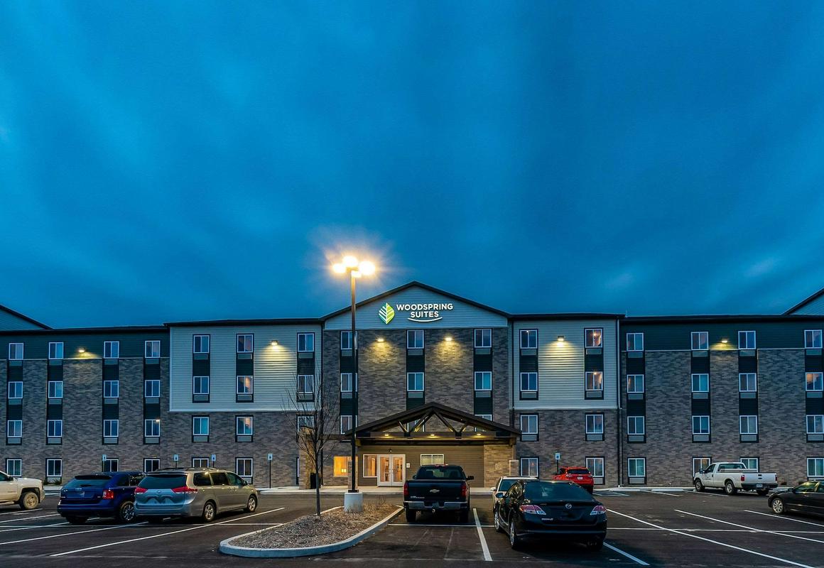 WoodSpring Suites Indianapolis Zionsville hotel hero