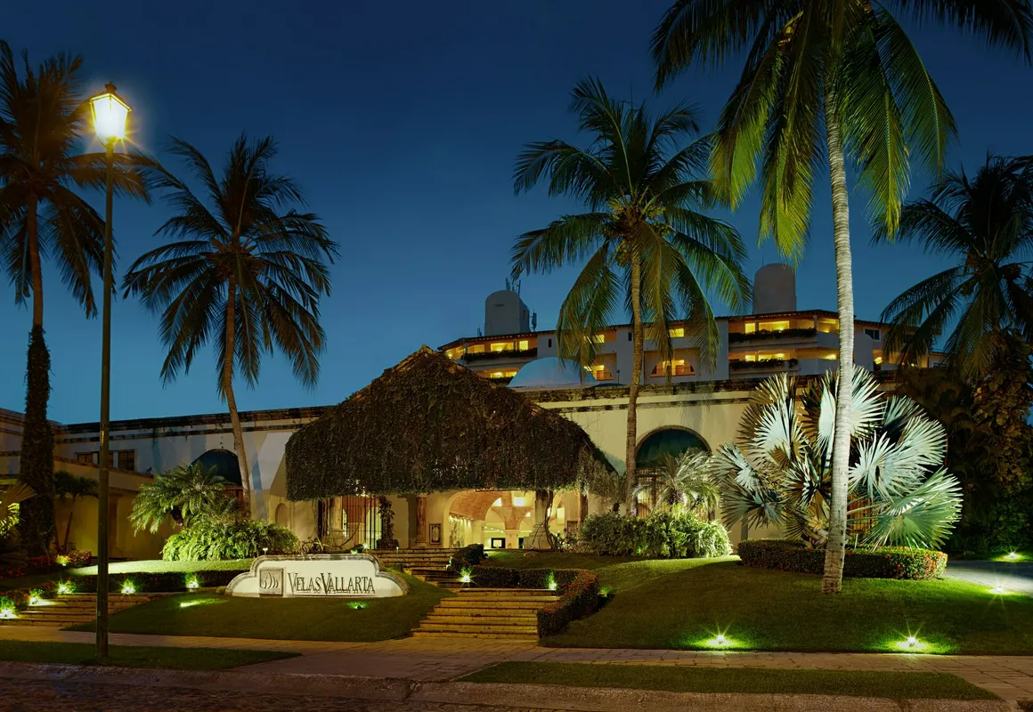 Family Luxury Suites by Velas Vallarta All Inclusive hotel hero