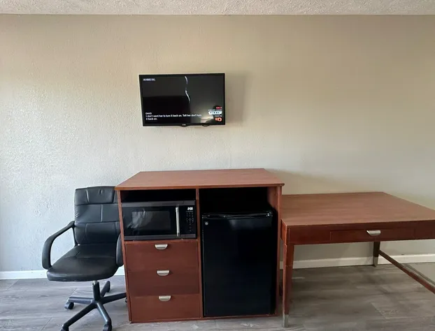 Express Inn hotel detail image 3