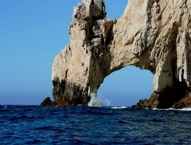 Special Offer, Unbeatable Location - 2BR Suite hotel detail image 1