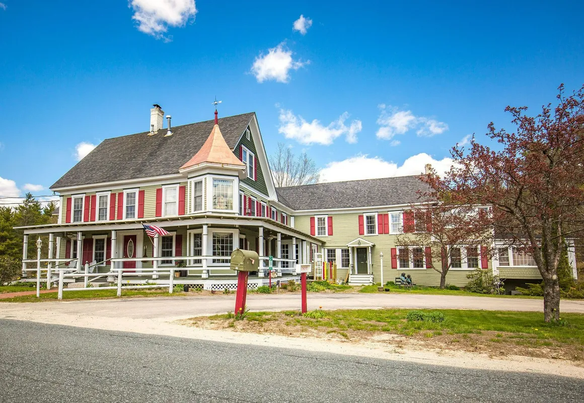 Rosewood Country Inn hotel hero