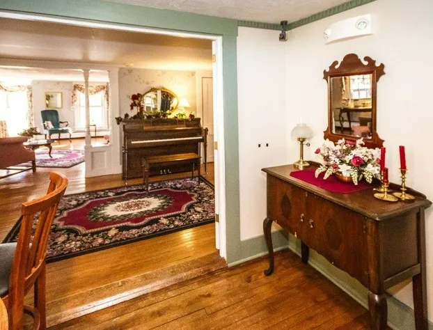 Rosewood Country Inn hotel detail image 3