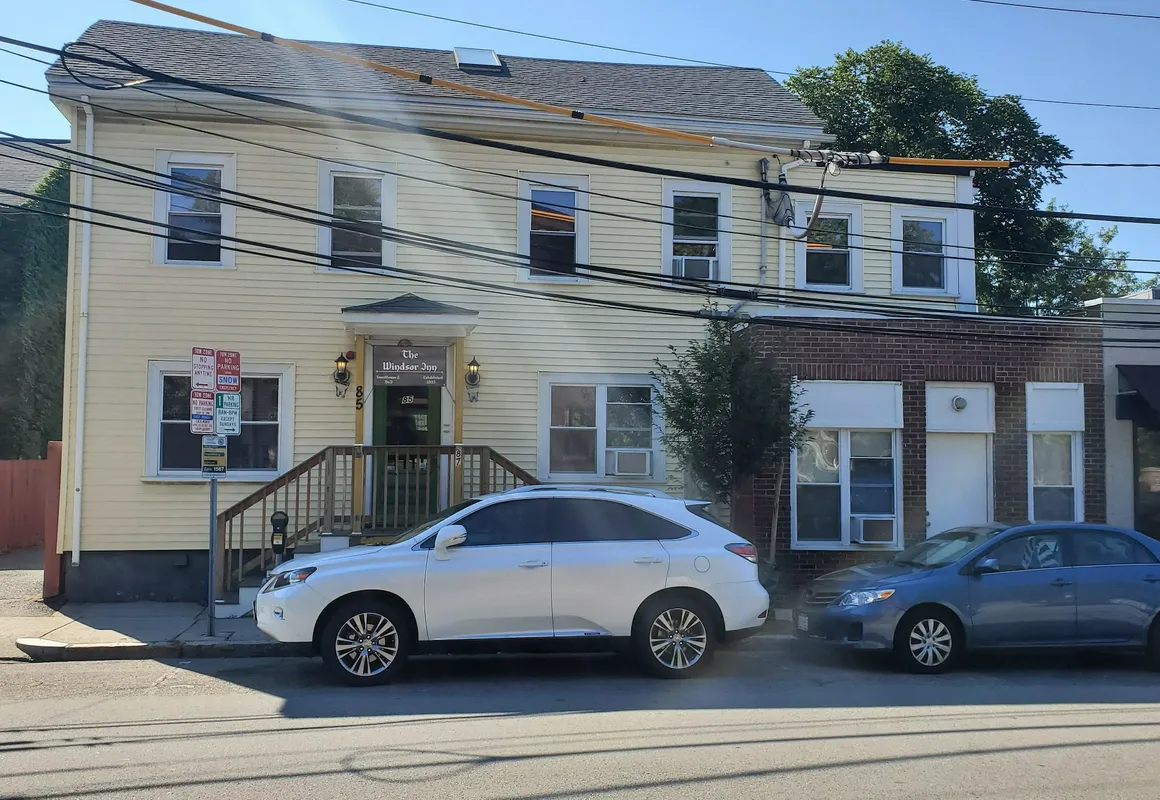 The Windsor Inn hotel hero