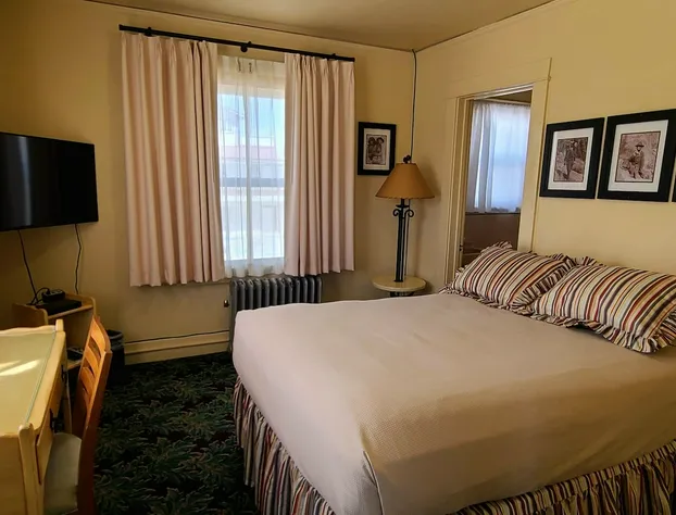 Historic Dow Hotel hotel detail image 4