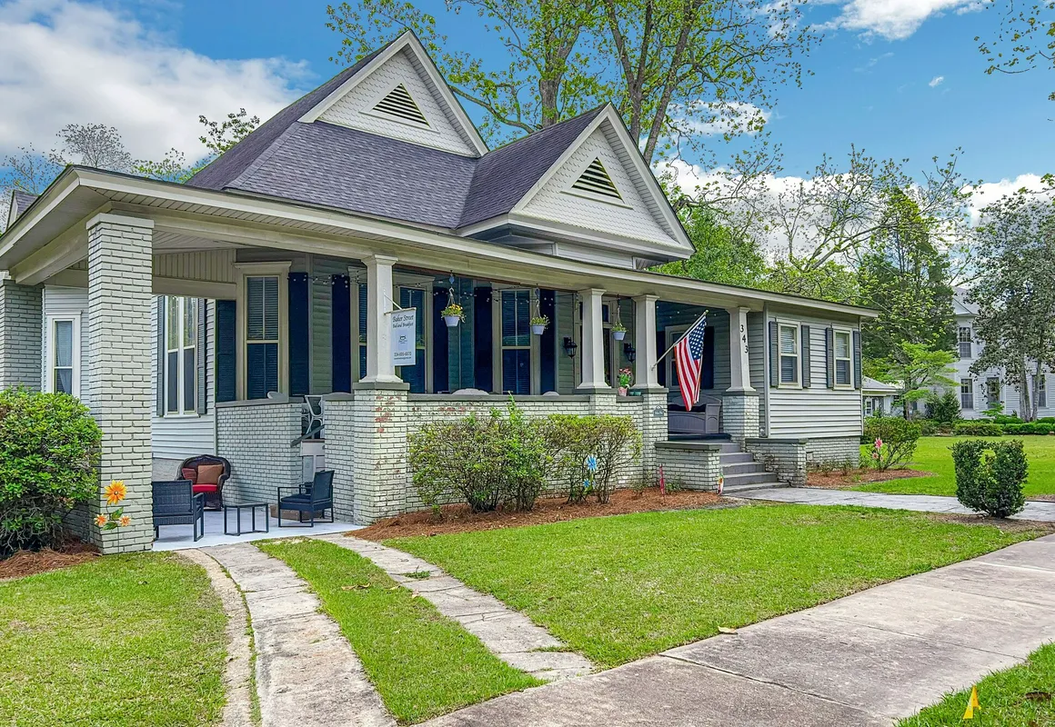 Baker Street Bed & Breakfast hotel hero