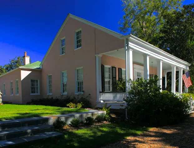 Sunnyside Bed & Breakfast hotel detail image 1