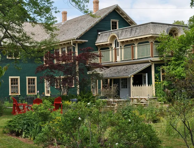 Holman's Heritage Suites hotel detail image 1