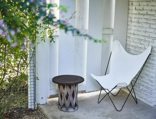 Stagecoach Inn hotel detail image 4