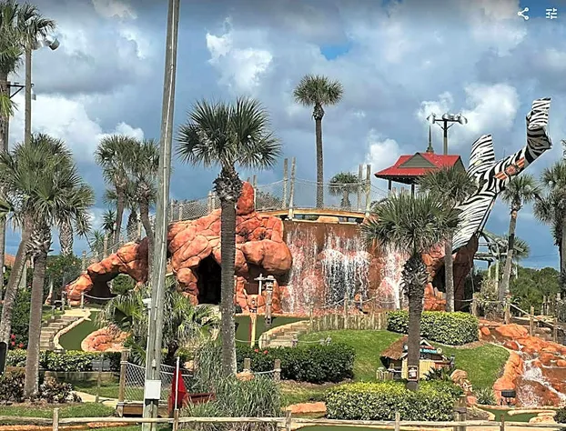 Opus Condominiums hotel detail image 2