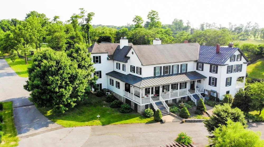 The Manor at Airmont hotel hero