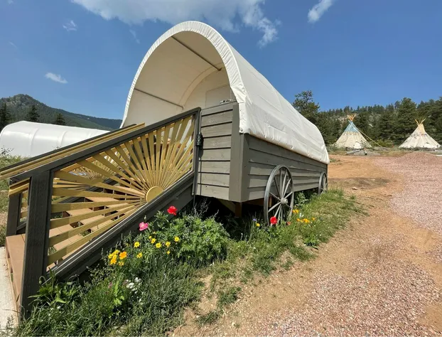 Bison Peak Lodge at Puma Hills hotel detail image 1
