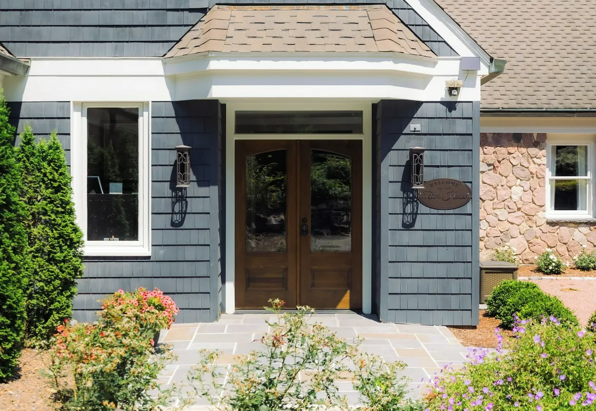 The Morris Estate hotel hero