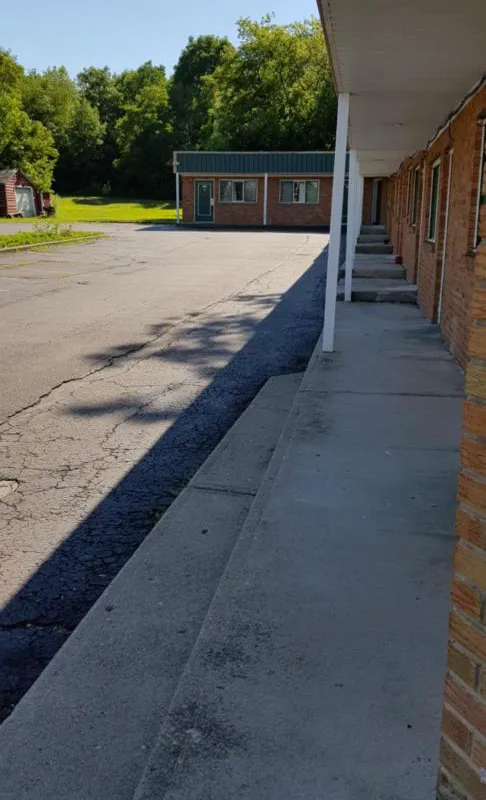 Greenway Motel hotel hero