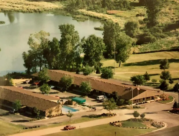 Arbor Inn of Historic Marshall hotel detail image 3