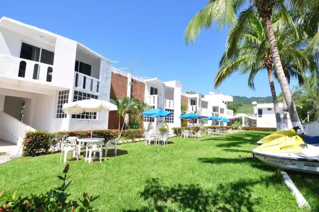 Best Western Hotel La Laguna hotel hero