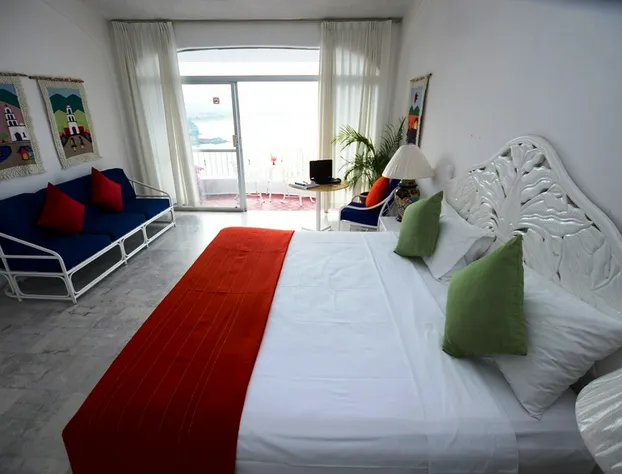 Dolphin Cove Inn hotel detail image 4