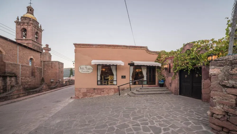 Hotel Mision Cerocahui by Balderrama Hotel Collection hotel hero