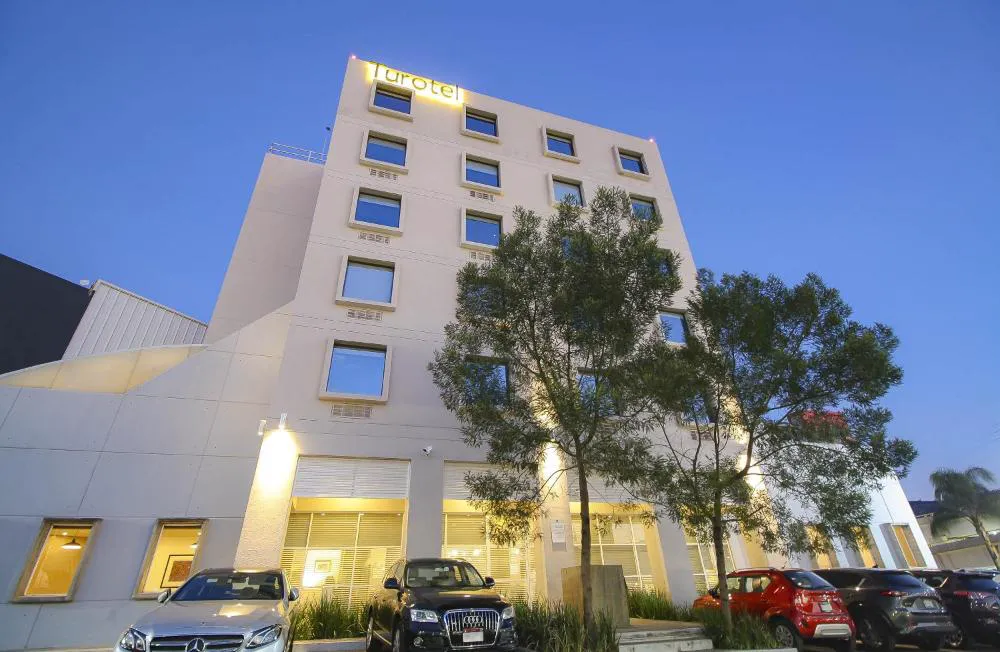 Turotel Morelia hotel hero