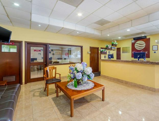 Comfort Inn Monclova hotel detail image 3