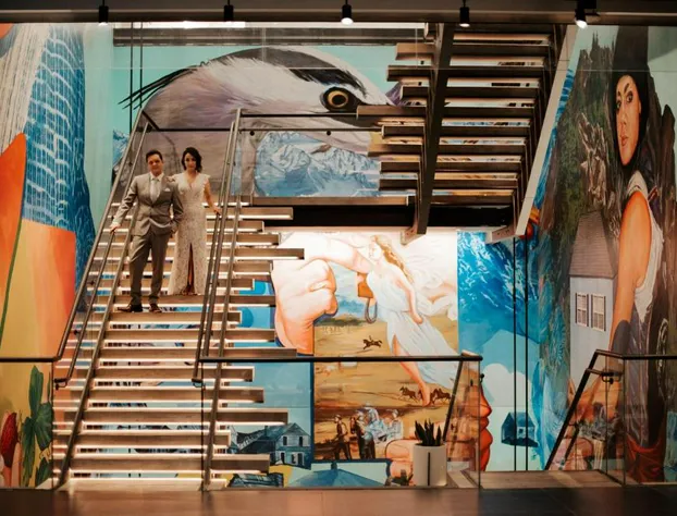 W Bellevue hotel detail image 1