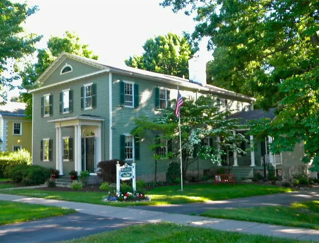 B&B at Oliver Phelps hotel detail image 2