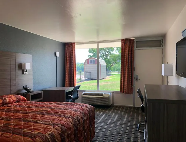 Mid Continent Inn hotel detail image 4