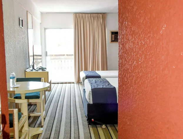 Costa Ensenada hotel detail image 4