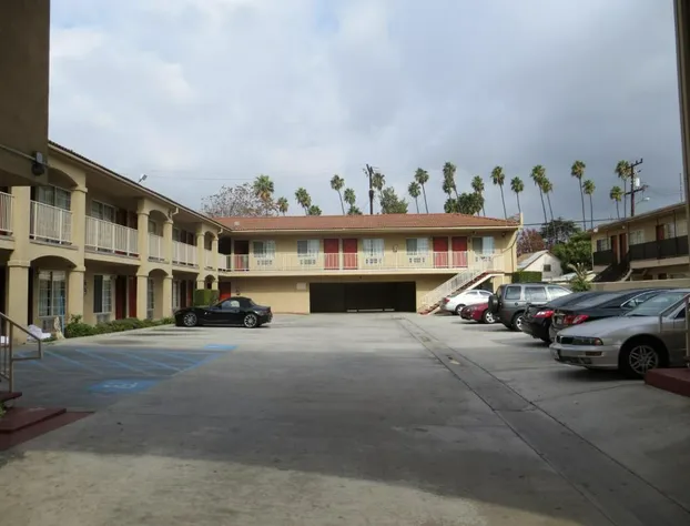 Economy Inn LAX hotel detail image 3