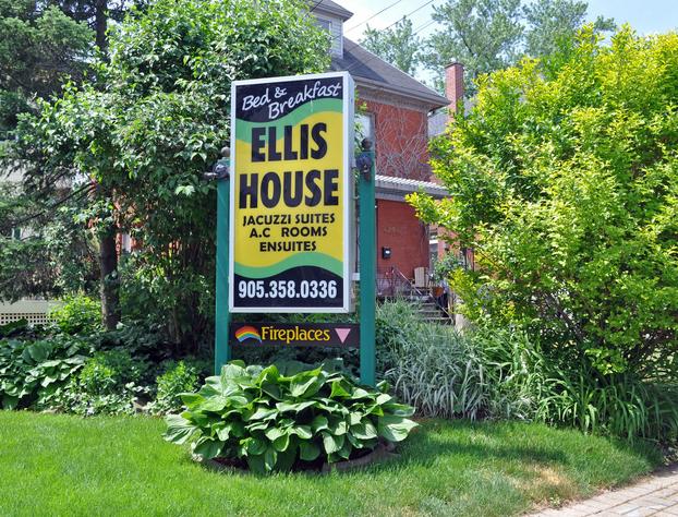 Ellis House B&B, Niagara Falls hotel detail image 2
