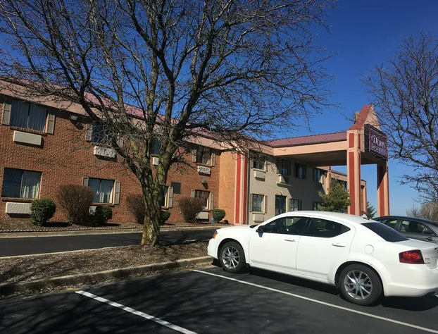 Derby Inn & Suites hotel detail image 3