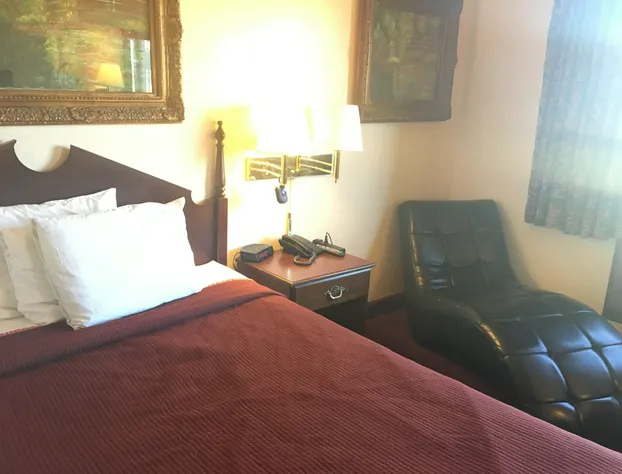 Derby Inn & Suites hotel detail image 4