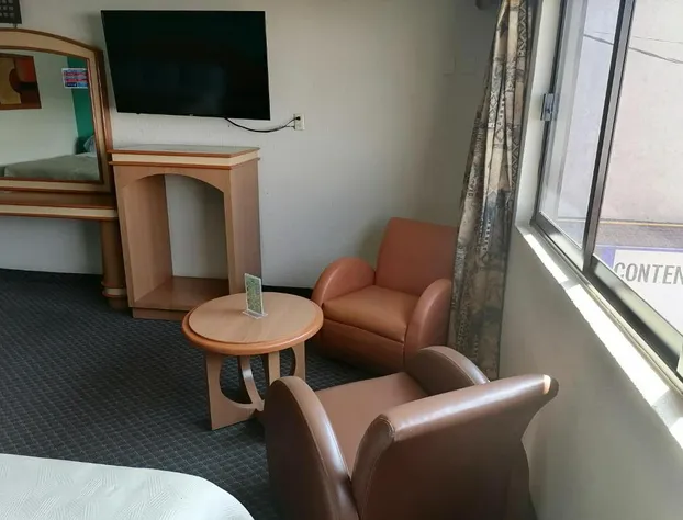 Hotel Puerta del Sol hotel detail image 2