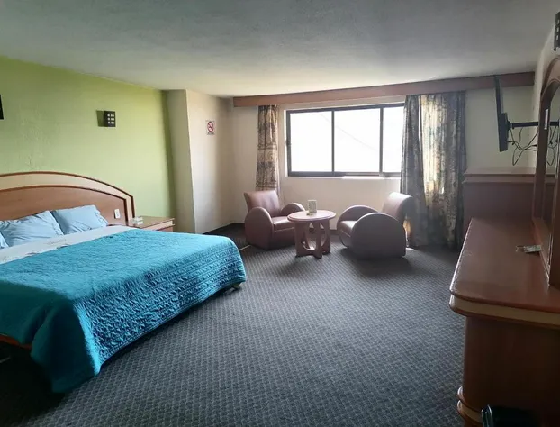 Hotel Puerta del Sol hotel detail image 4