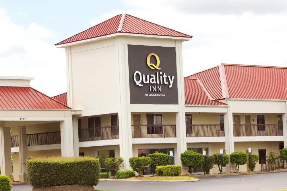 Quality Inn near Chattanooga South hotel hero