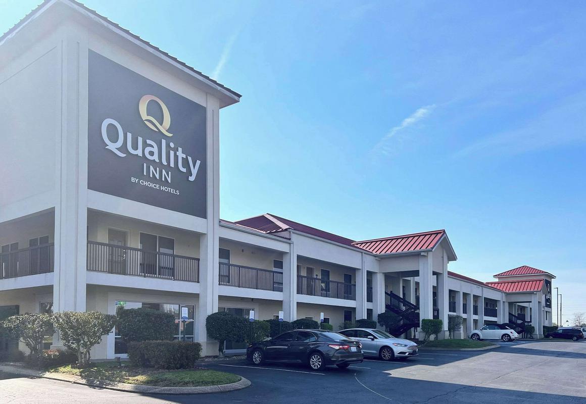 Quality Inn near Chattanooga South hotel hero