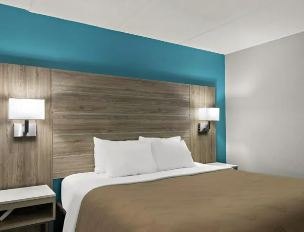 Quality Inn & Suites Vidalia hotel detail image 3