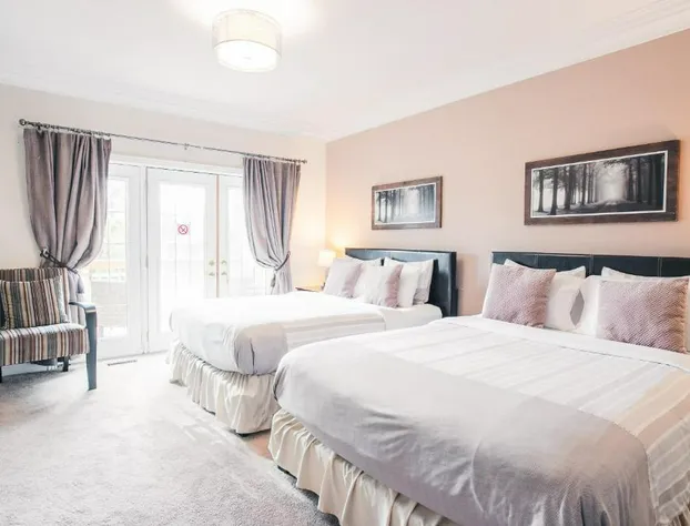 Newton Villa hotel detail image 2