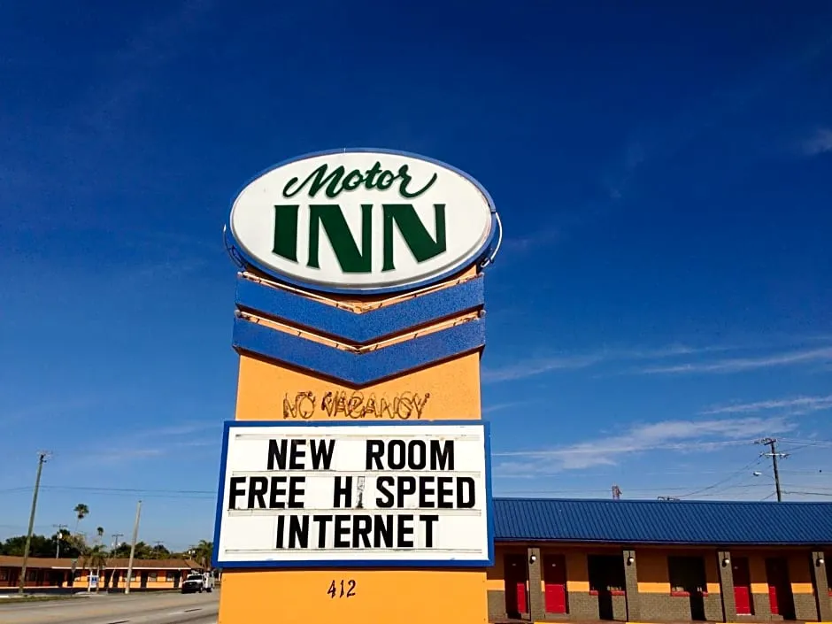 Motor Inn hotel hero