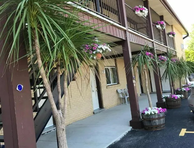 Listowel Country Inn hotel detail image 2