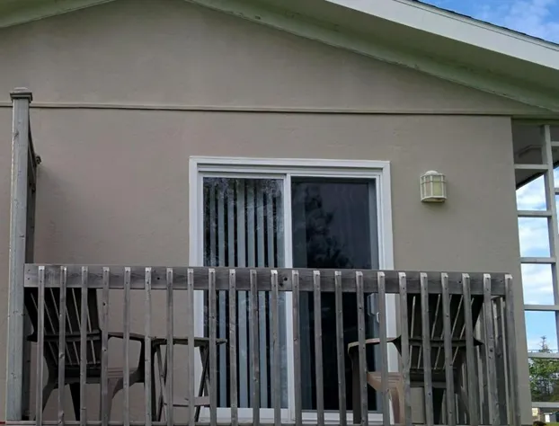 Clark's Sunny Isle Motel hotel detail image 2