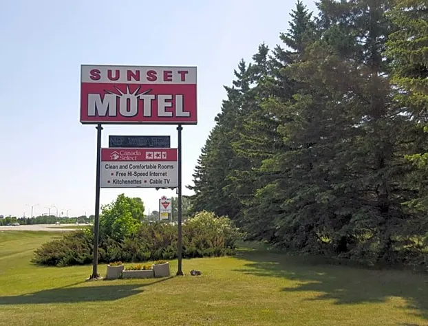 Sunset motel hotel detail image 1