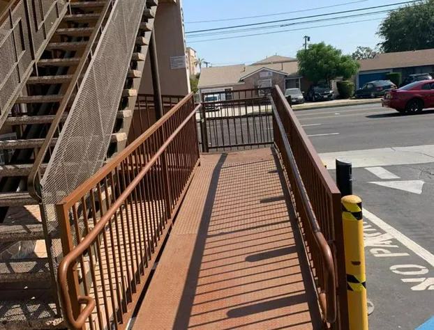 Encore Inn Inglewood hotel detail image 3