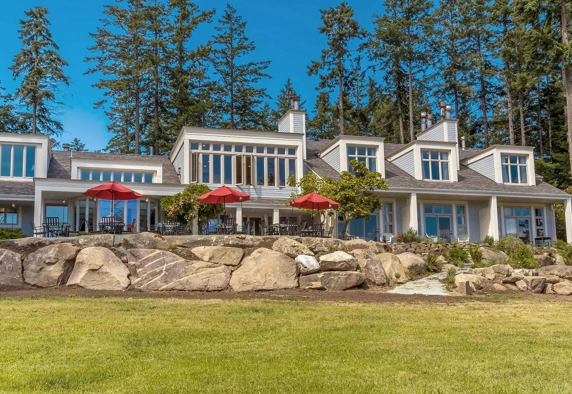 Woodstone Manor Inc. hotel hero