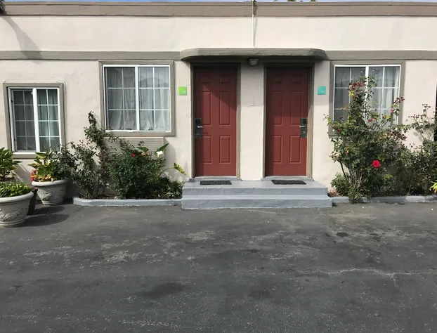 Geneva Motel Daly City hotel detail image 1