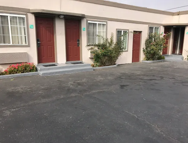 Geneva Motel Daly City hotel detail image 2