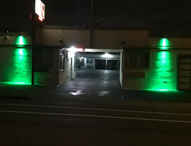 Geneva Motel Daly City hotel detail image 4