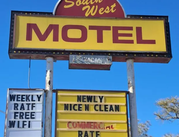 Southwest Motel hotel detail image 3
