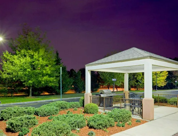 Sonesta Simply Suites Somerset hotel detail image 1